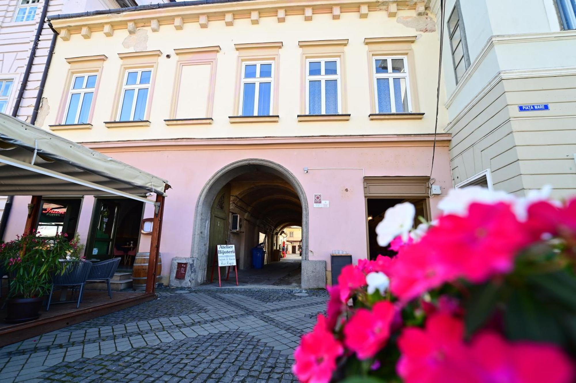 A&N Central Apartment Sibiu Luaran gambar